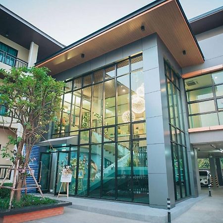 Morage Hotel Phitsanulok Exterior foto