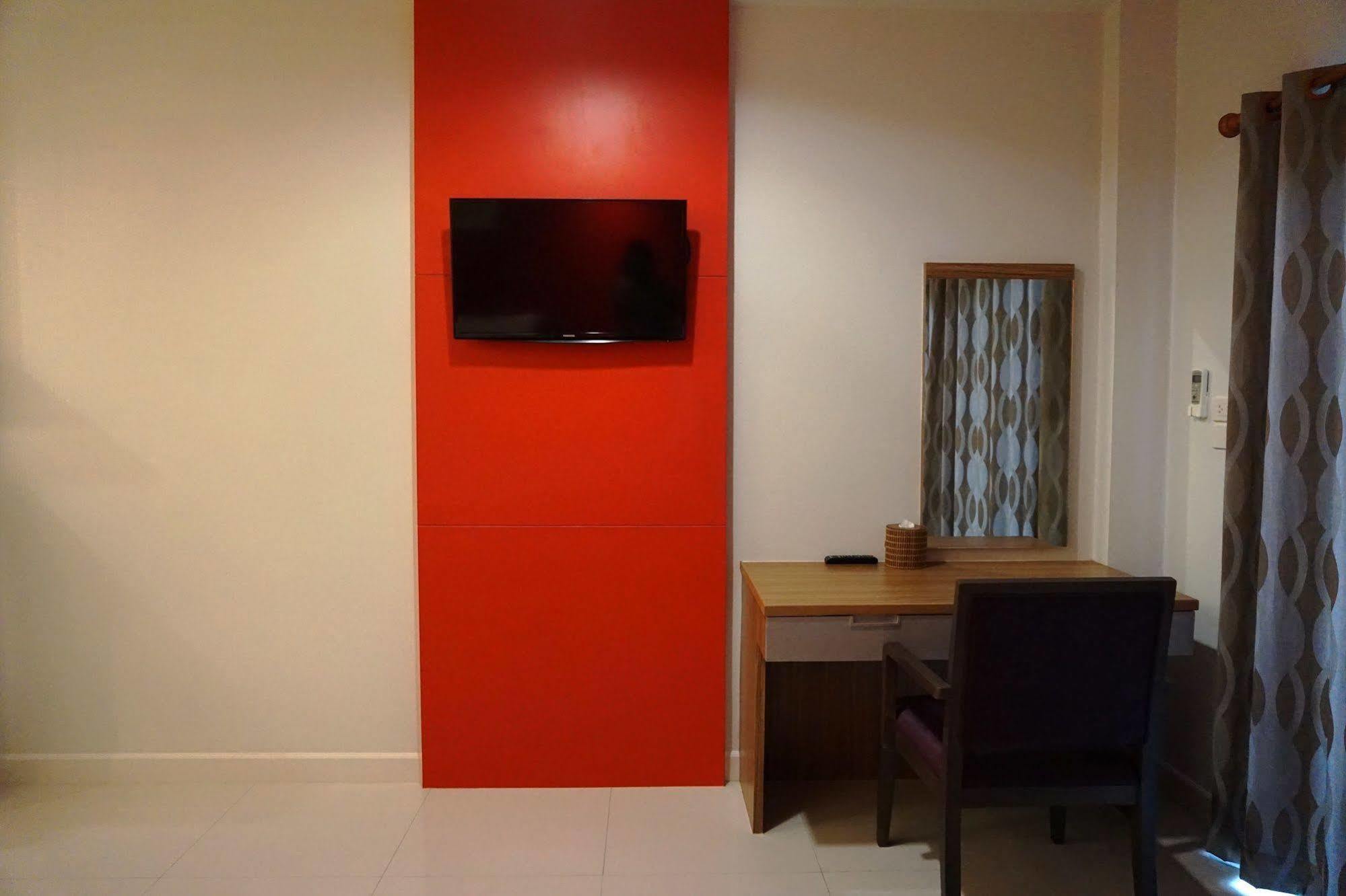 Morage Hotel Phitsanulok Exterior foto