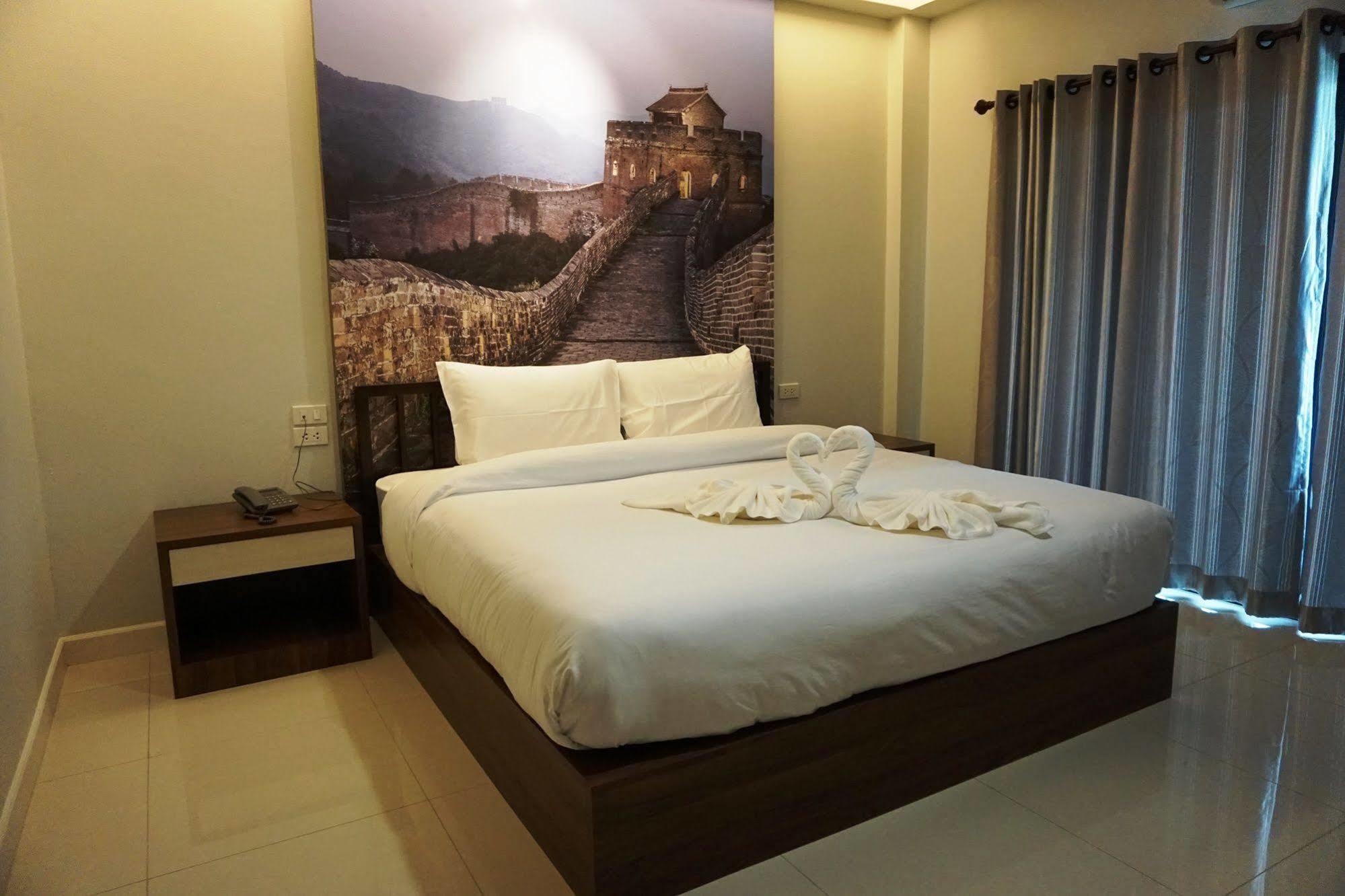 Morage Hotel Phitsanulok Exterior foto