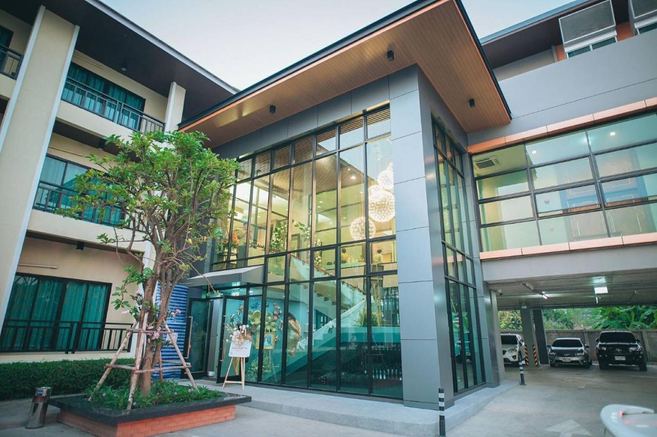 Morage Hotel Phitsanulok Exterior foto