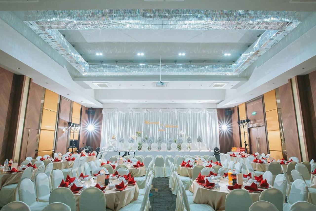 Morage Hotel Phitsanulok Exterior foto